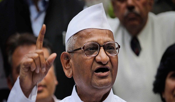 Anna Hazare Vows To Fight Pakistan