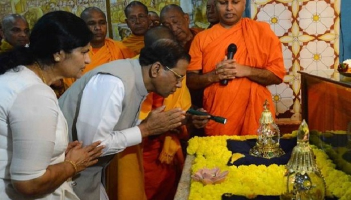 Sri Lanka, Sri Lankan, President Maithripala Sirisena, Buddhism, state religion